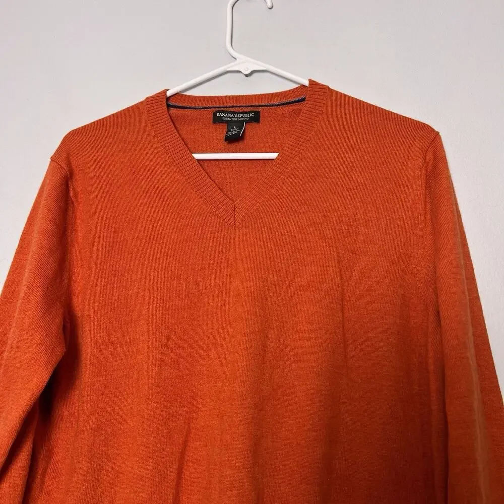 Banana Republic Men's Merino Wool V Neck Sweater Orange Sz L